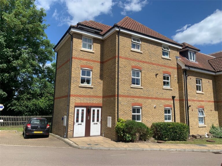 1 Willow Court London Road, Sawbridgeworth, CM21 9FD Image