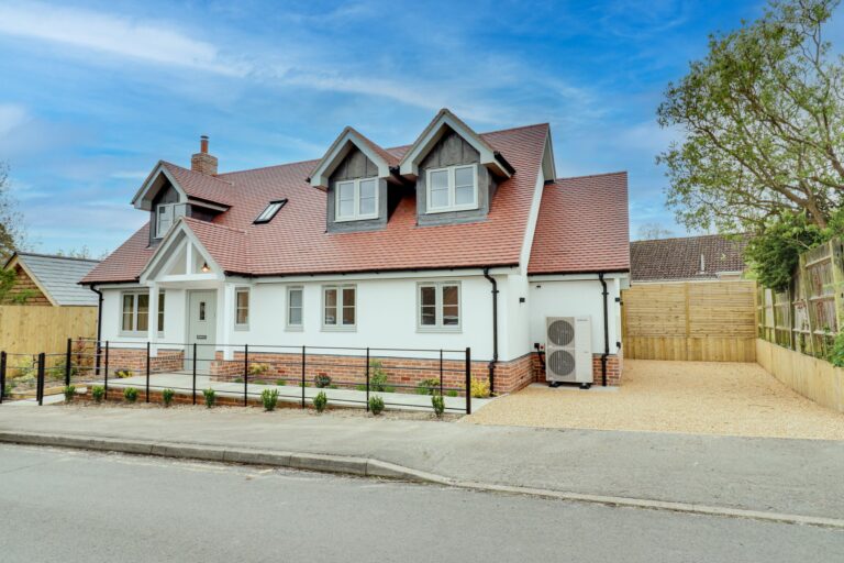 The Orchard Mailers Lane, Manuden, Bishop's Stortford, Herts, CM23 1DP Image