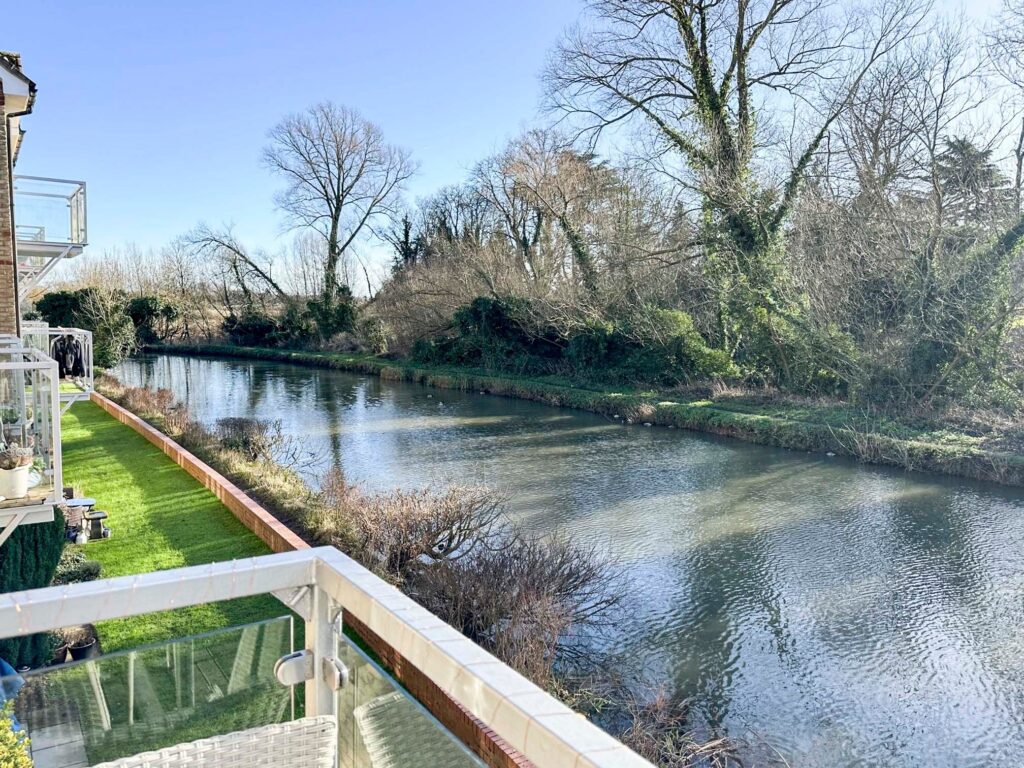 Cambridge Road, Harlow