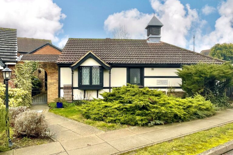 Orchard Lea, Sawbridgeworth
