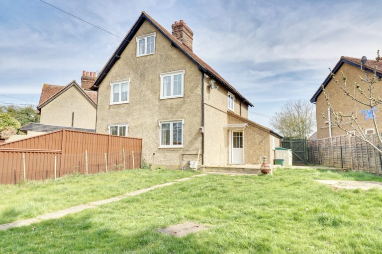 3 Whitehall Cottages, Hunsdon, Ware, Hertfordshire, SG12 8QB Image