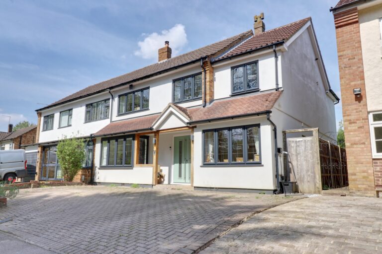 4 Cage End Close, Hatfield Broad Oak, Bishop's Stortford, Essex, CM22 7HU Image