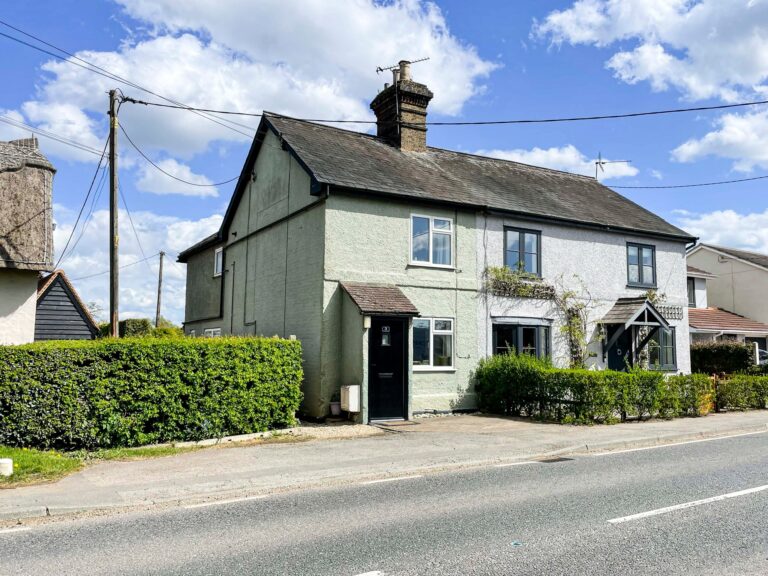 3 Park Cottages New Common, Little Hallingbury, Bishop's Stortford, Essex, CM22 7RT Image