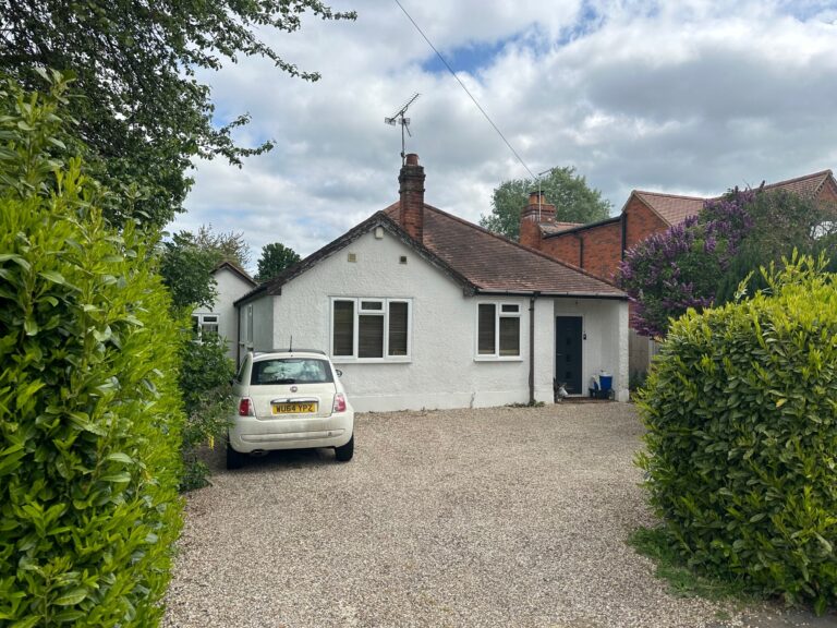 24 Priory Avenue, Harlow, Essex, CM17 0HJ Image