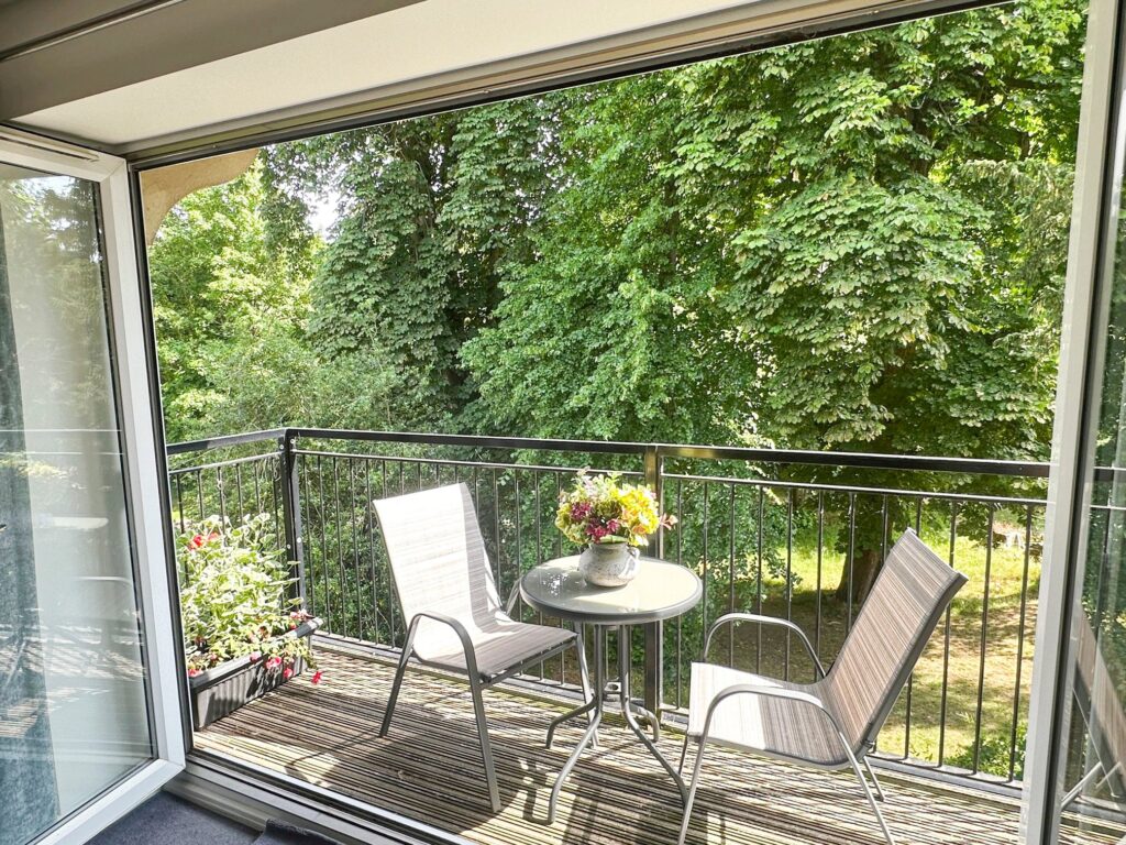 Bowlby Hill, Harlow