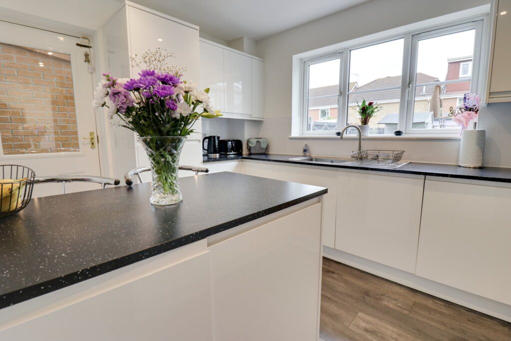 Challinor, Harlow