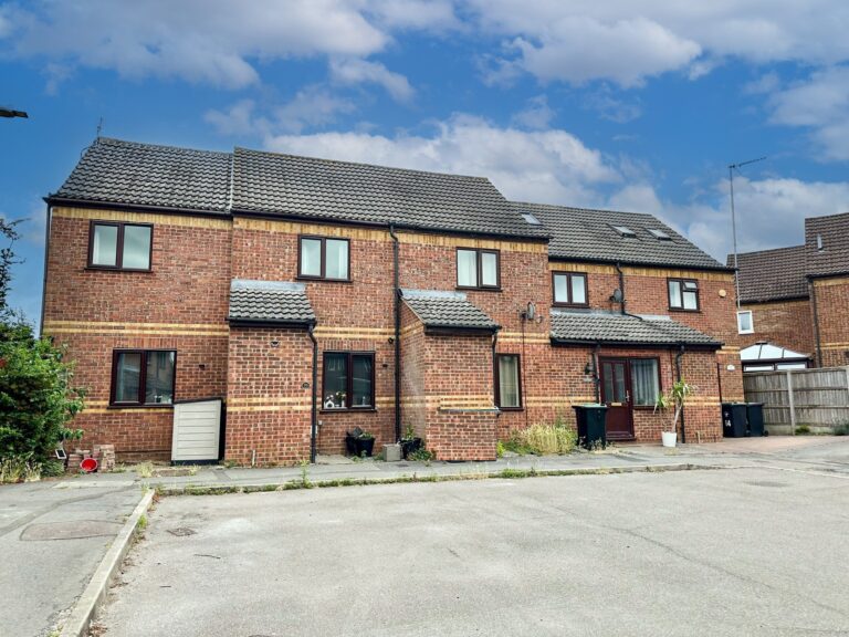68 Long Croft, Takeley, Bishop's Stortford, Essex, CM22 6RX Image