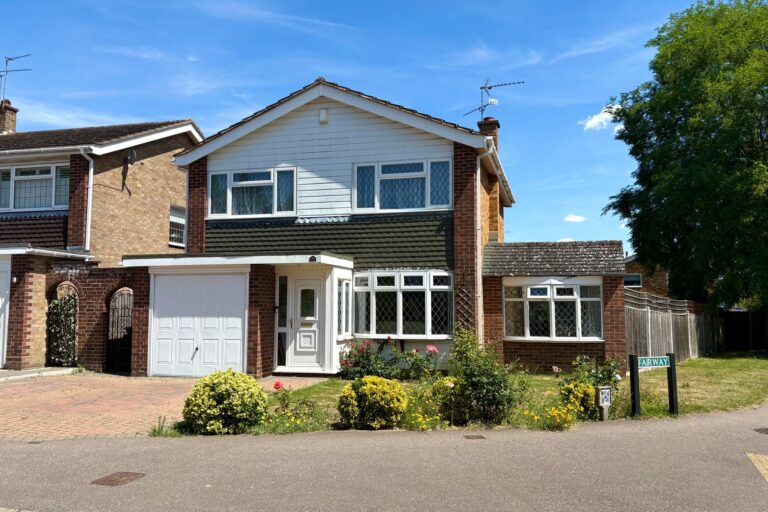 29 Vantorts Road, Sawbridgeworth, Hertfordshire, CM21 9NA Image