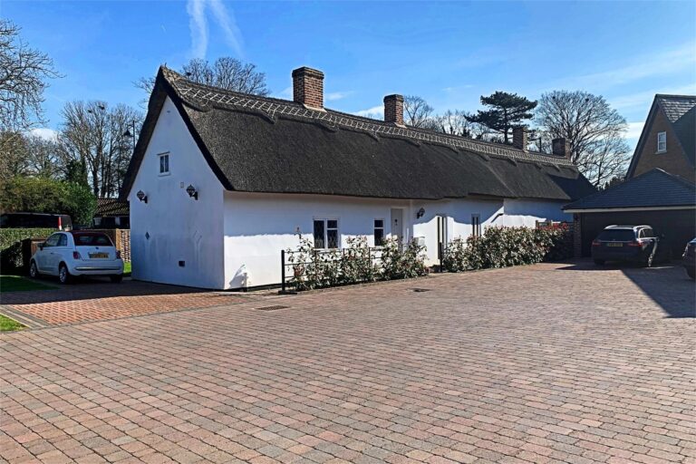 Helmer House High Wych Lane, High Wych, Sawbridgeworth, CM21 0JJ Image