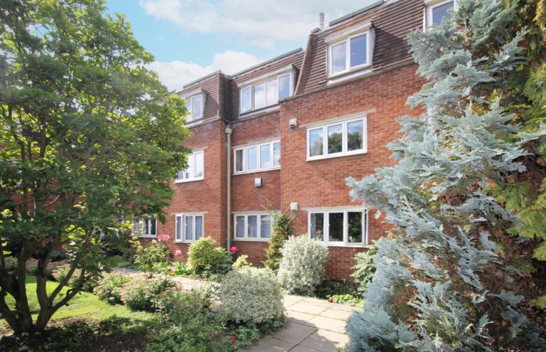3 Kings Head Court London Road, Sawbridgeworth, CM21 9JT Image