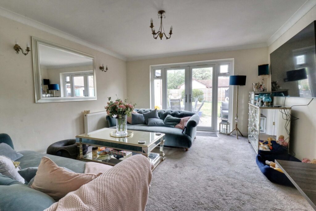 Priory Avenue, Harlow