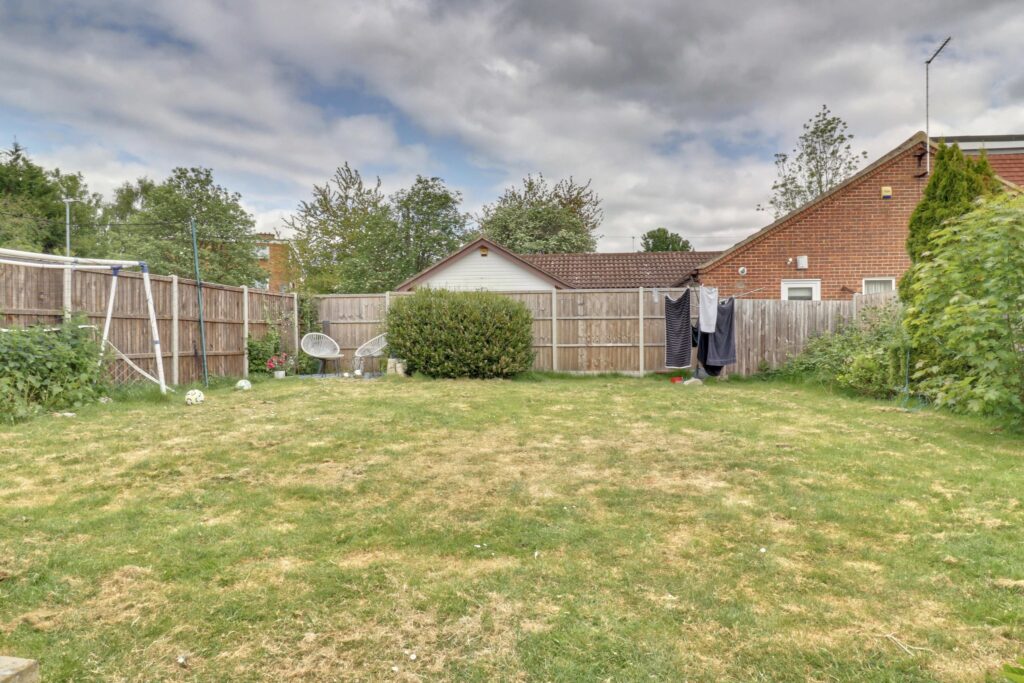 Priory Avenue, Harlow