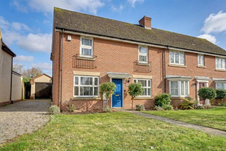 The Etruria Brewers End, Takeley, Bishop's Stortford, Essex, CM22 6SA Image