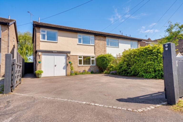 Farvardale The Street, Sheering, BISHOP'S STORTFORD, Herts, CM22 7LT Image