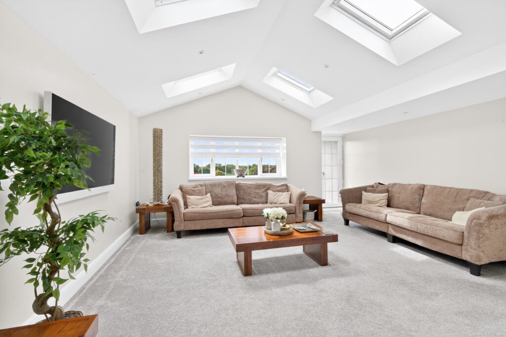 Feathers Hill, Bishop's Stortford