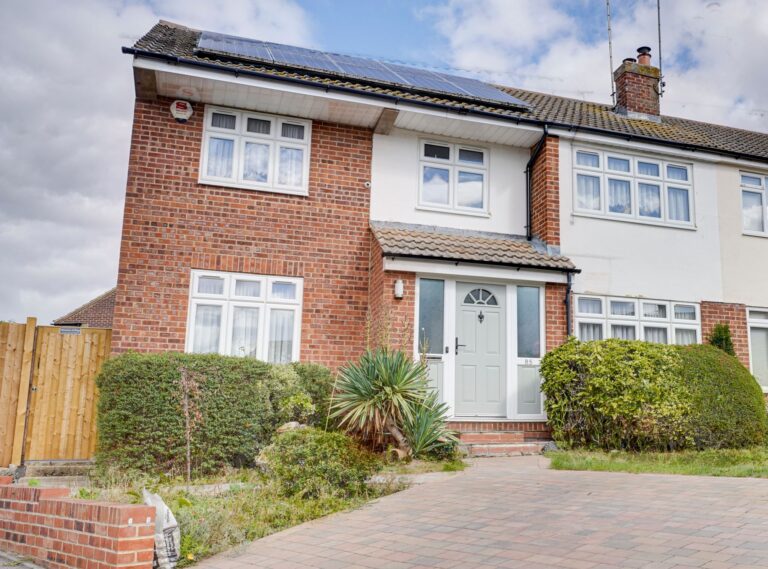 Elmbridge, Harlow
