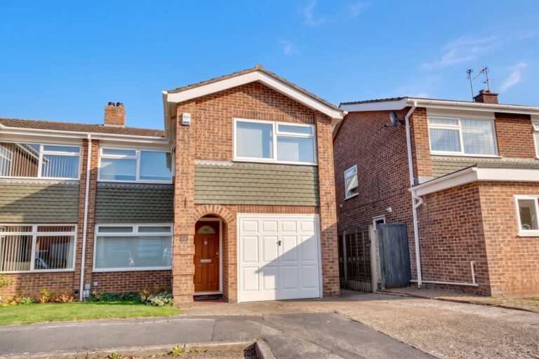Elmwood, Sawbridgeworth
